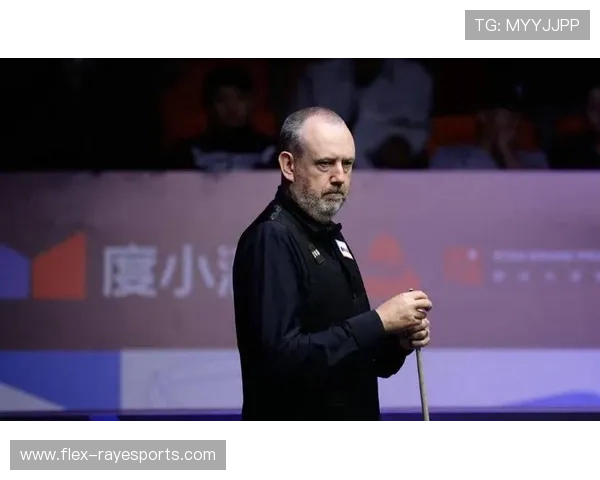 足球天才马克威廉姆斯：从青训到巅峰的成长之路与传奇故事