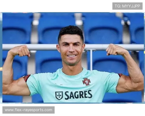 足球球星老虎展现霸气风采 引领绿茵场上的无敌传奇